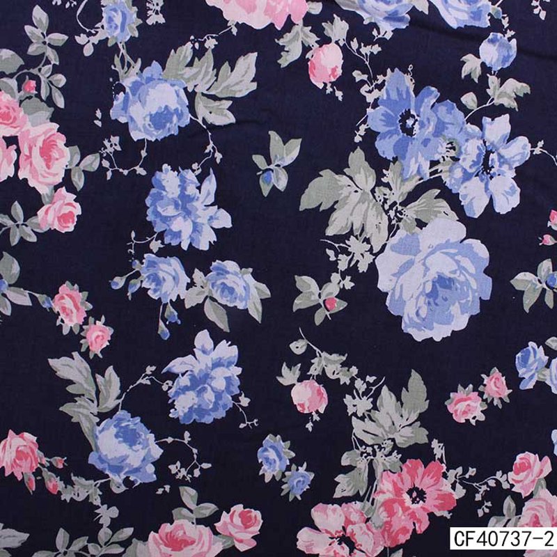 棉布在现代服饰中的广泛应用与发展趋势
